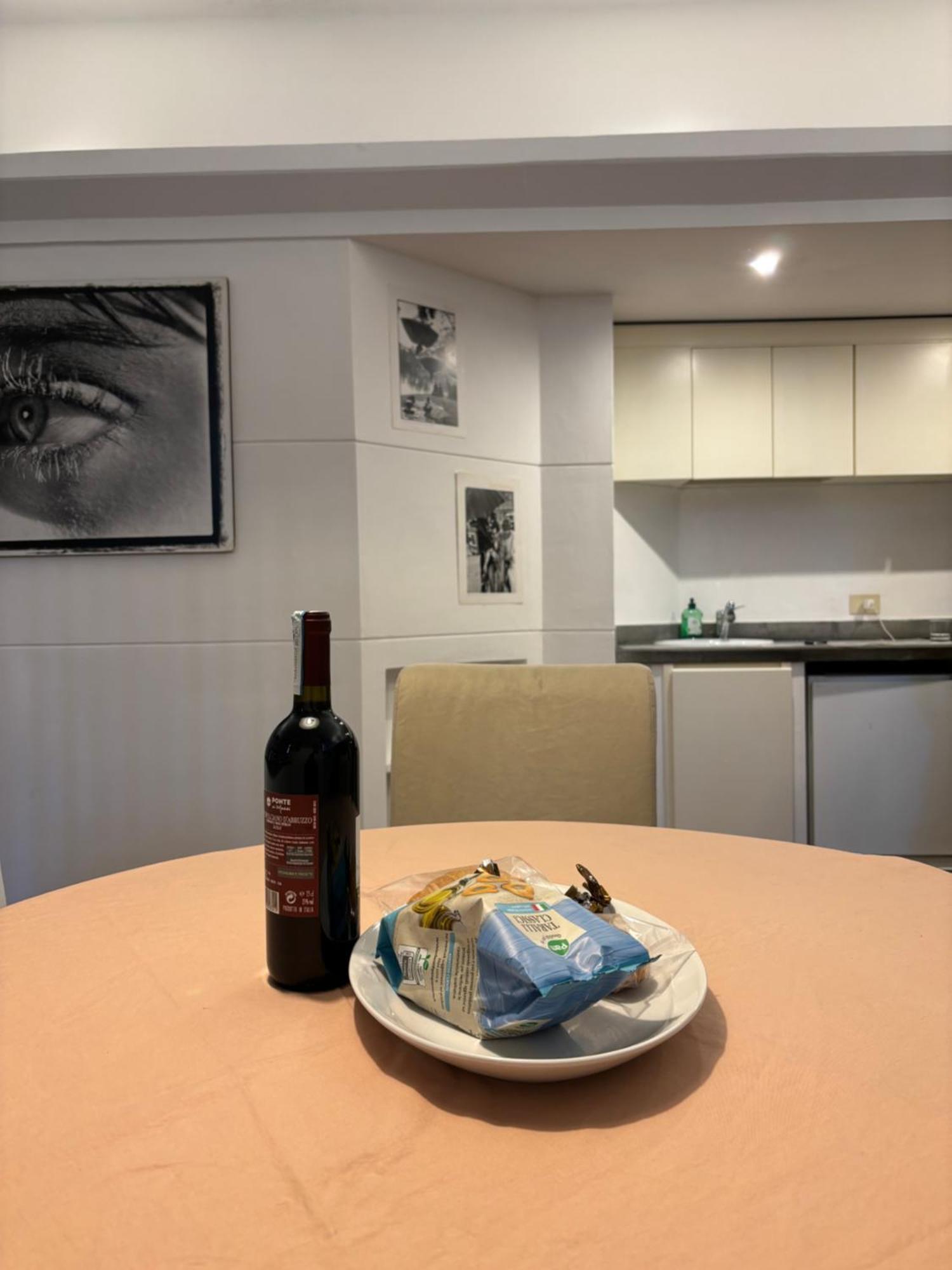 Bbb House Apartment โรม ภายนอก รูปภาพ